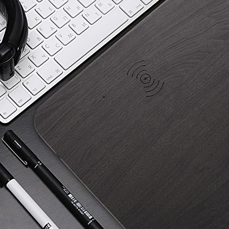 Wooden Qi Wireless Charger Pad - Natural Bamboo Design