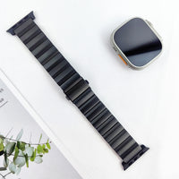 Titanium Apple Watch Band - Men's Business Bracelet for Ultra 3 49mm, Series 11/10 46mm, Series 9/8/7 45/41mm, Series 6/SE/5/4 44/40mm, Series 3/2/1 42/38mm