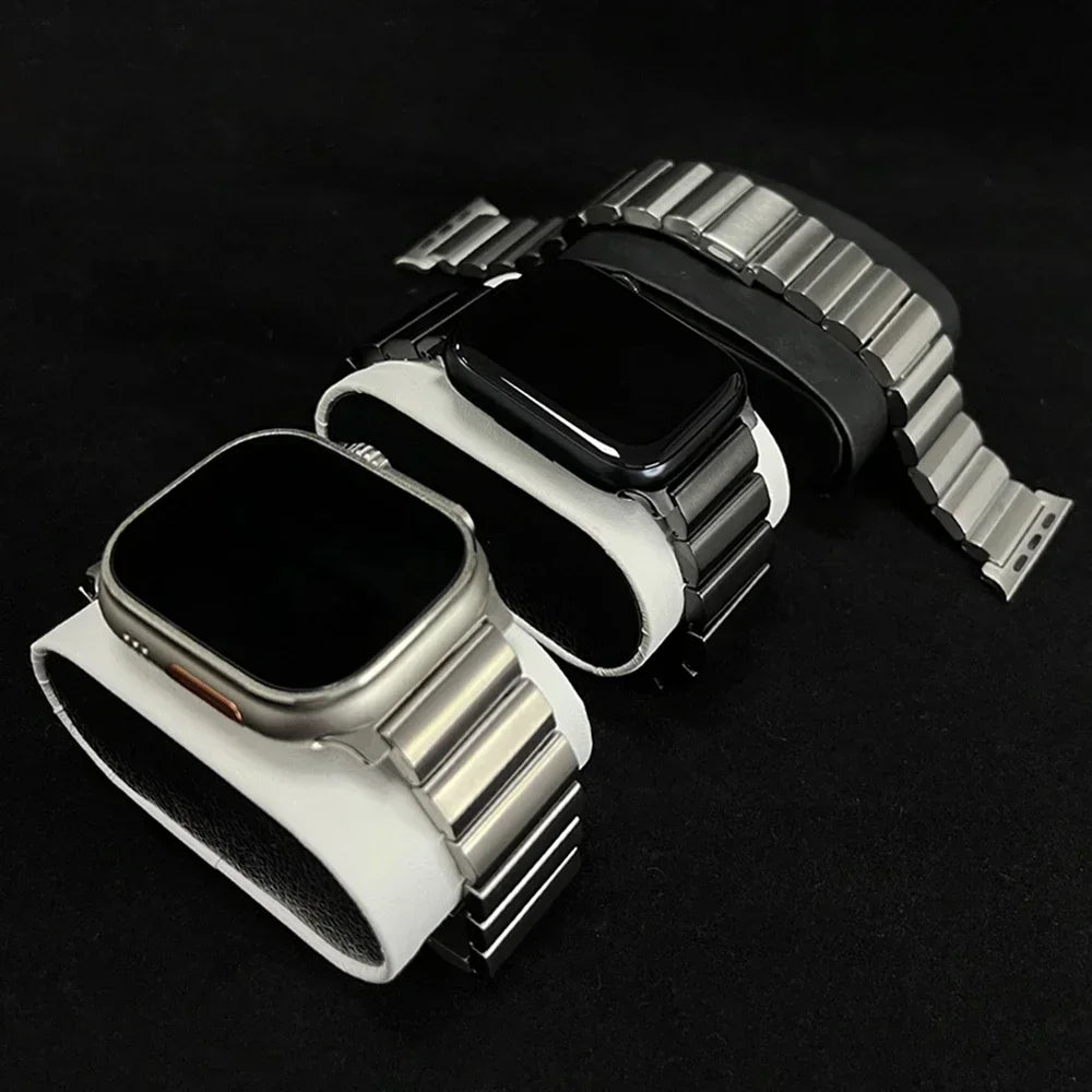 Titanium Apple Watch Band - Men's Business Bracelet for Ultra 3 49mm, Series 11/10 46mm, Series 9/8/7 45/41mm, Series 6/SE/5/4 44/40mm, Series 3/2/1 42/38mm